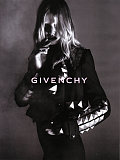 Givenchy F/W 07.08
M: Lara Stone
Ph: Inez & Vinoodh